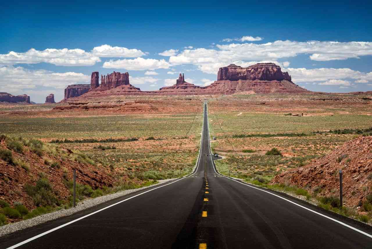 Monument Valley Navajo Tribal Park Self-Guided Driving Tour