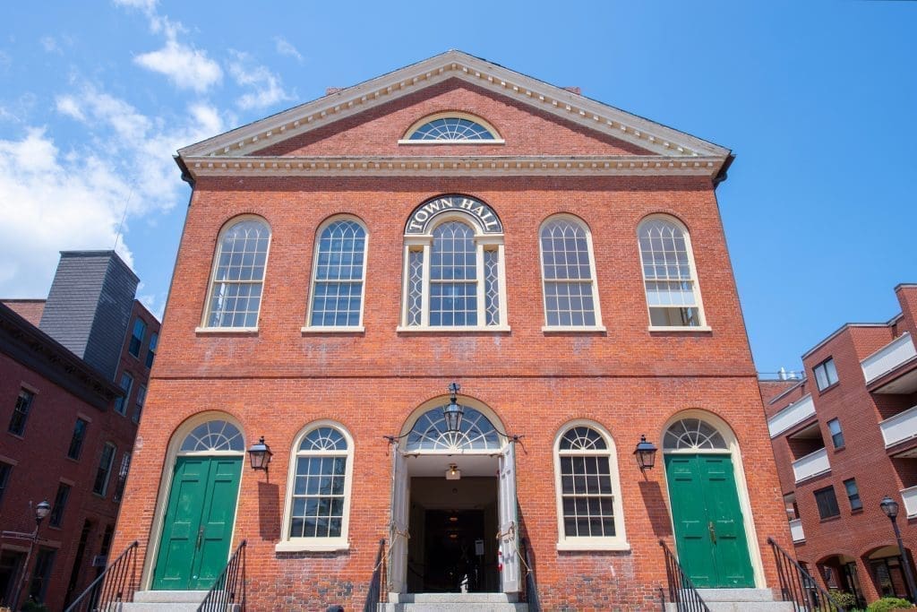 Salem - Old Town Hall