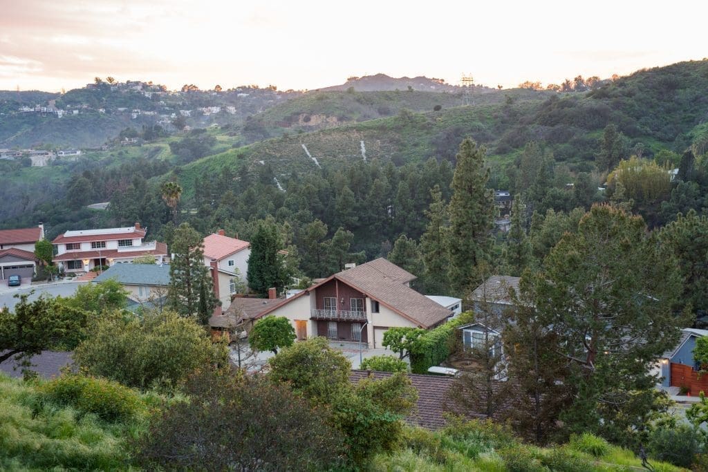 Do Any Celebrities Live In The Hollywood Hills Driving Tour   Hollywood Spot A Celebs House 1024x683 