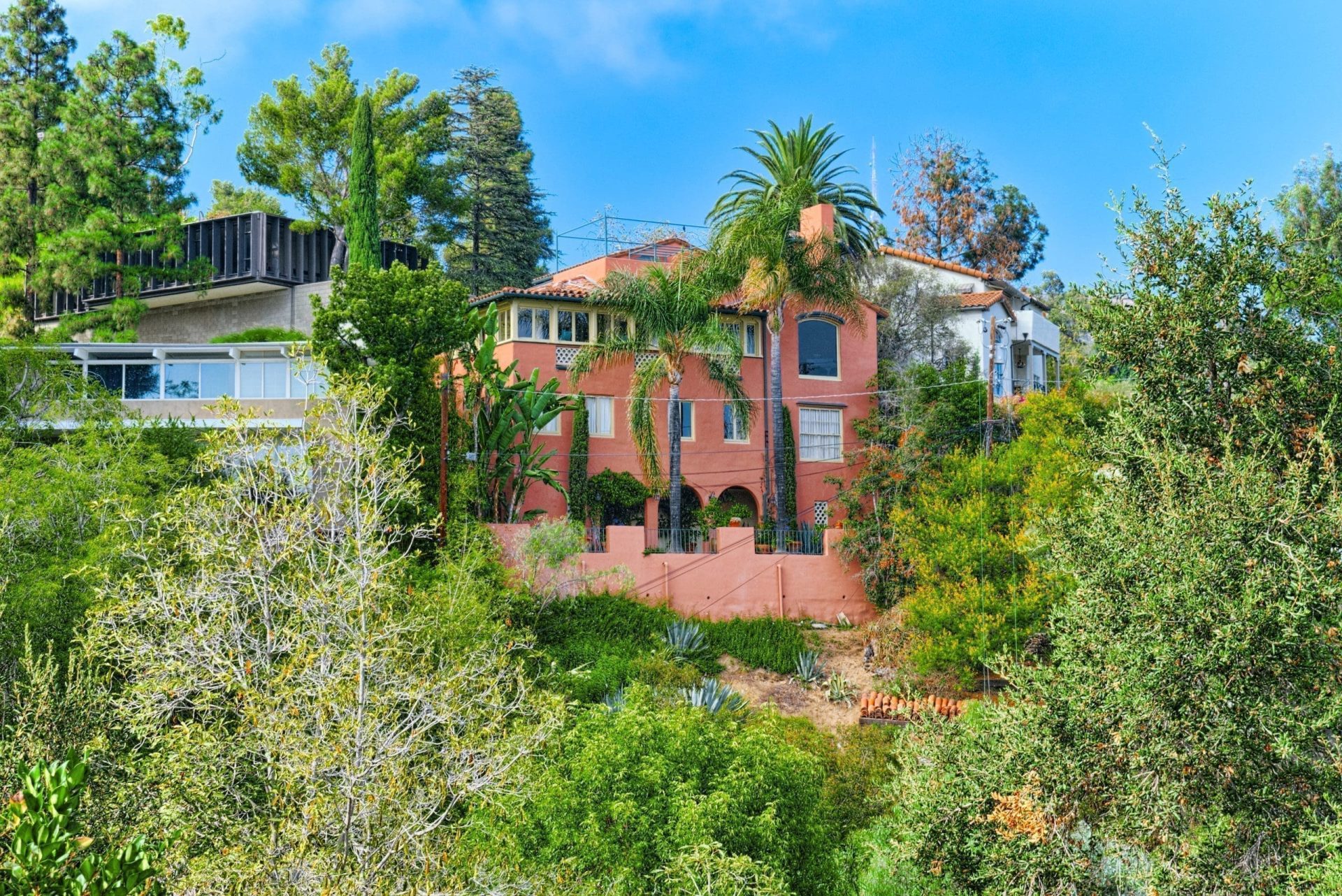 Which Hollywood celebrity has the best house?
