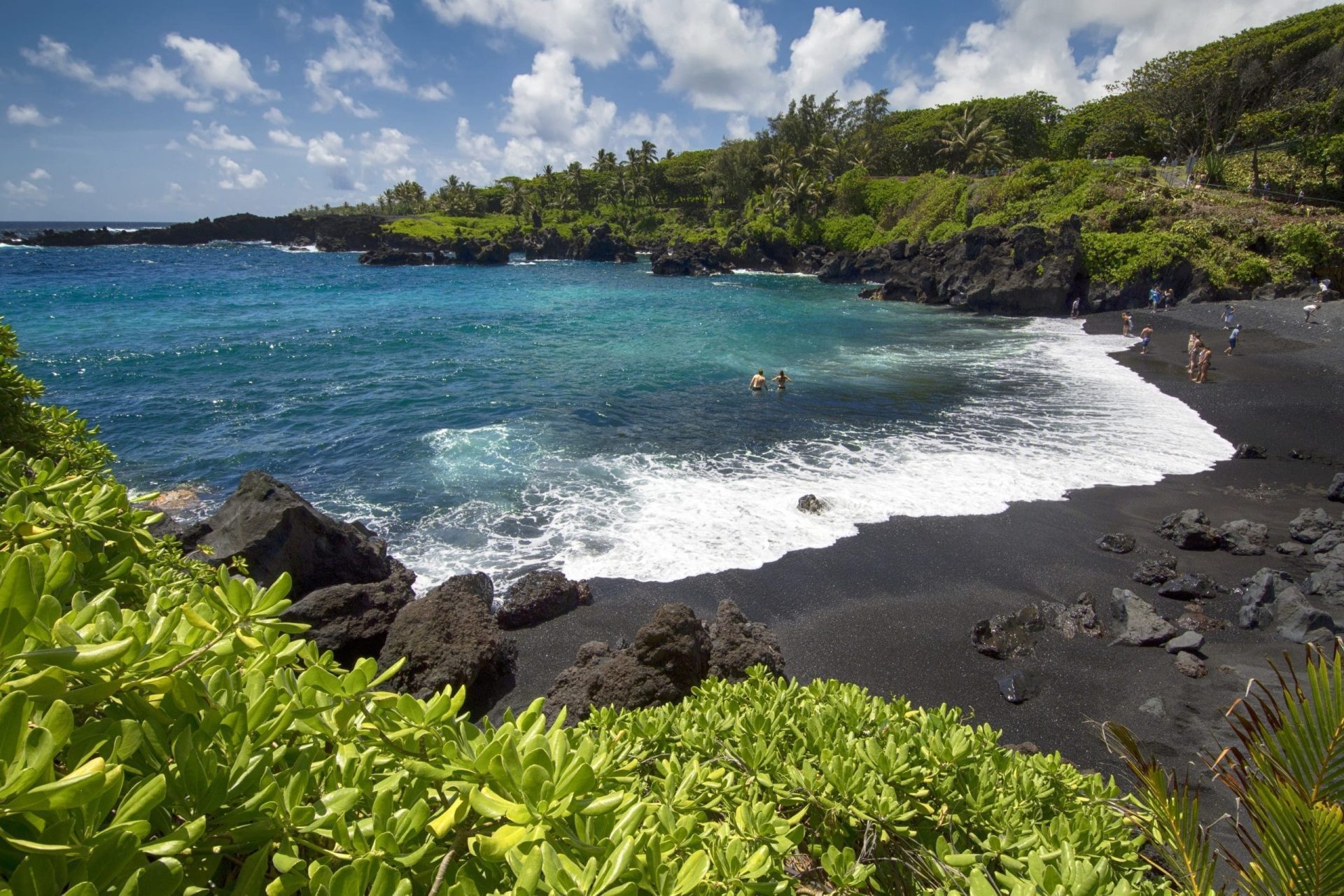 Is the Road to Hana worth it?