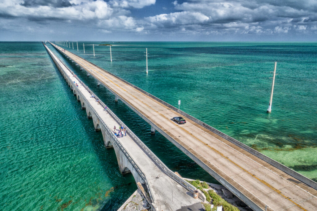 How long does it take to drive over the Seven Mile Bridge?