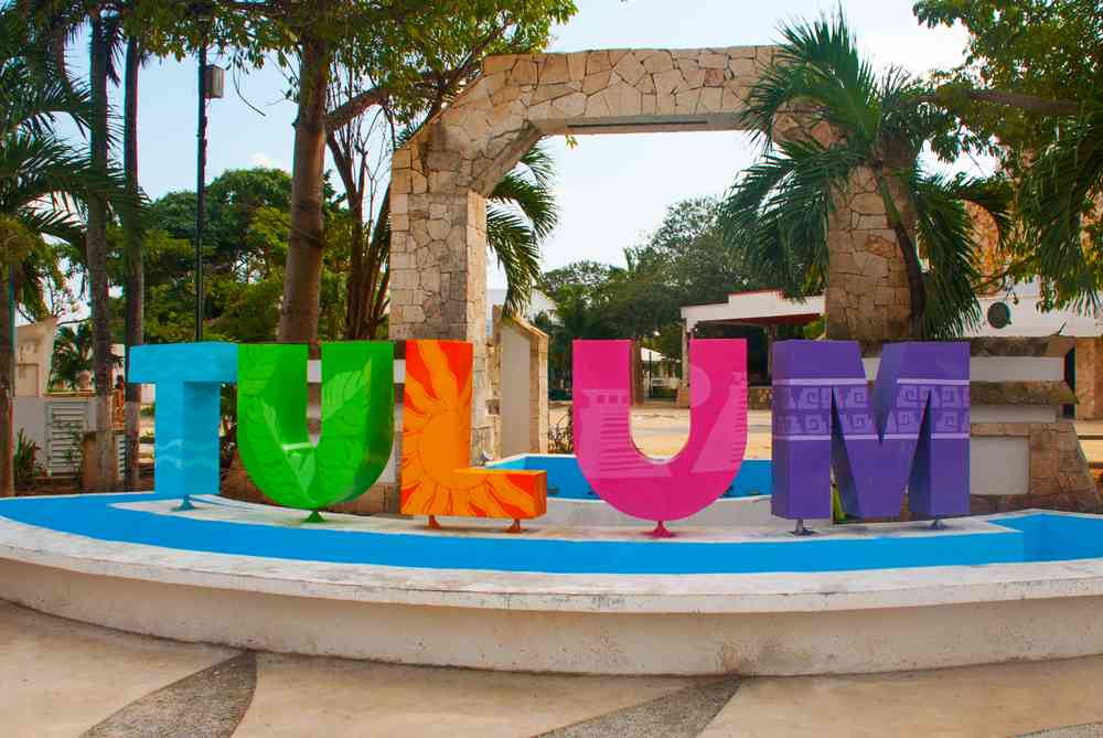 Tulum - Sign
