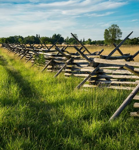 Can you tour Gettysburg without a guide?