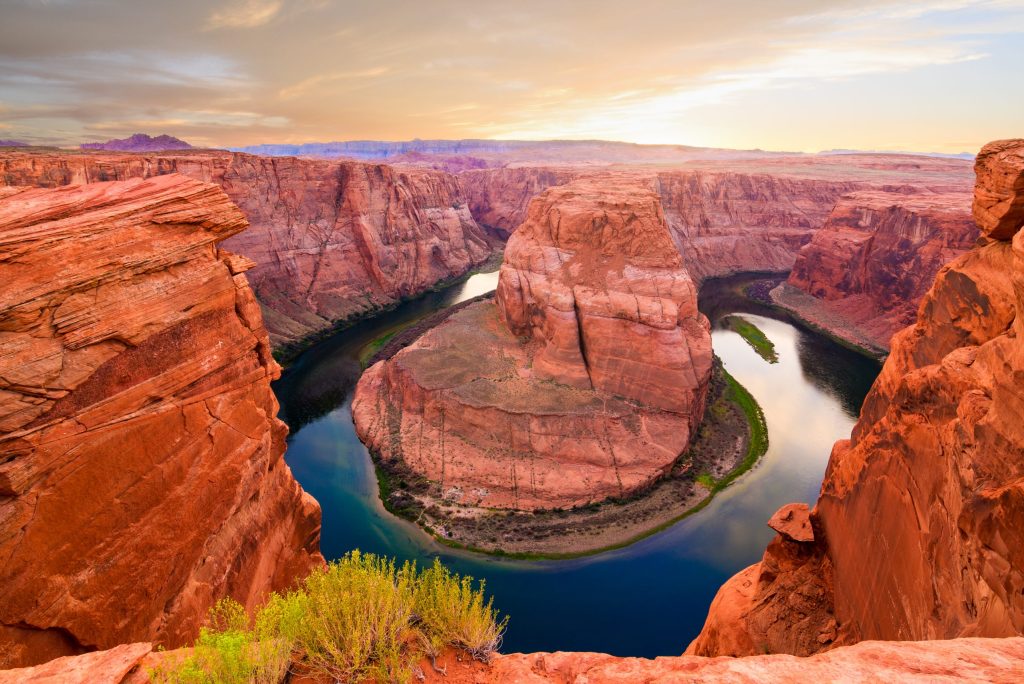 How Cold is the Water at Horseshoe Bend?