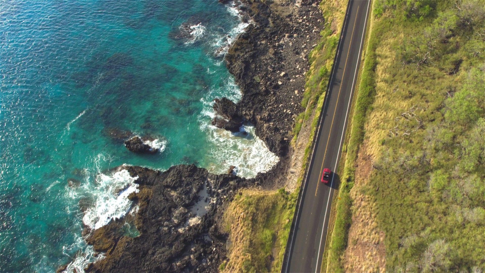 What is the Cheapest Way to Get Around Maui?