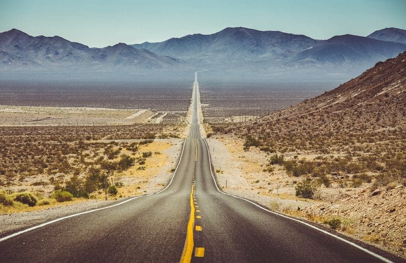 Which Major City is Closest to Death Valley?